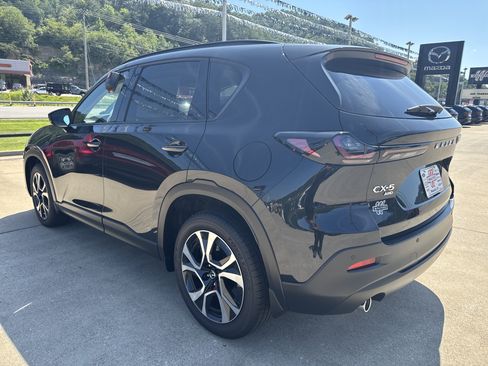 New 2026 MAZDA CX-5 Preferred AWD/4WD image 5