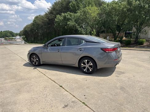 Used 2023 Nissan Sentra SV FWD image 7