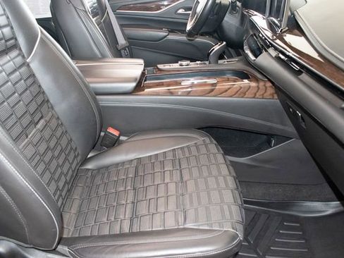 Used 2021 Cadillac Escalade Sport Platinum AWD/4WD image 10