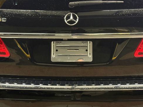 Used 2014 Mercedes-Benz GL 450 4MATIC w/ Lane Tracking Package image 11