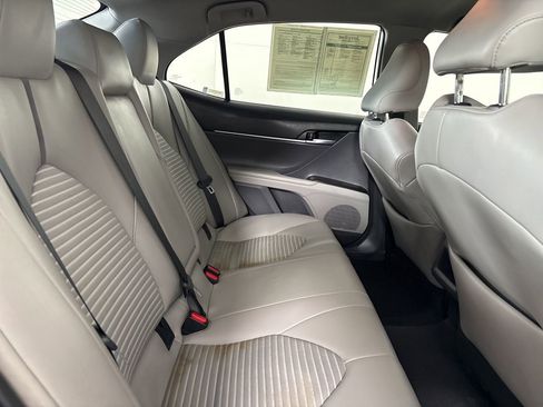 Used 2024 Toyota Camry SE image 25