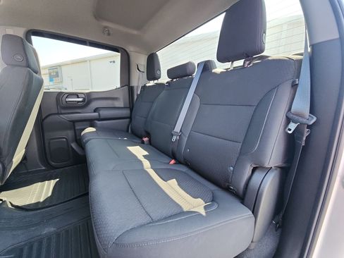 Used 2021 Chevrolet Silverado 1500 Custom AWD/4WD image 19
