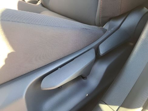 New 2026 Toyota Prius Plug-In Hybrid FWD image 15