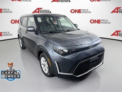 Used 2025 Kia Soul LX w/ LX Technology Package