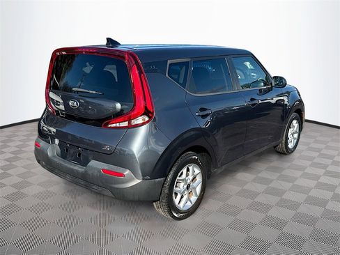 Used 2021 Kia Soul S image 6