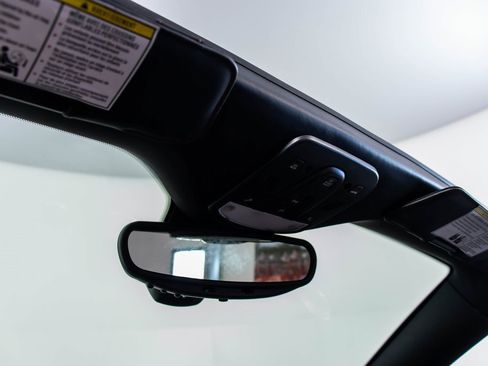 Used 2014 Ferrari California image 40