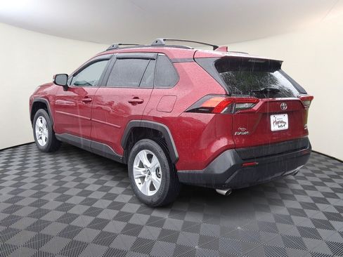 Used 2020 Toyota RAV4 XLE w/ Convenience Package AWD/4WD image 4