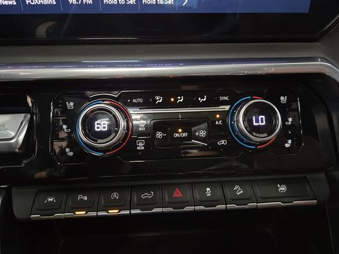 Used 2023 GMC Sierra 1500 Denali Ultimate AWD/4WD image 25