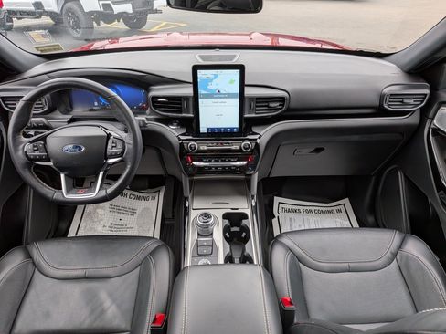 Used 2023 Ford Explorer ST w/ Equipment Group 401A AWD/4WD image 18