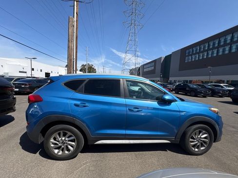 Used 2017 Hyundai Tucson SE w/ SE Popular Package 02 FWD image 6