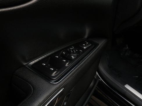 Used 2020 Lincoln Continental Reserve image 23