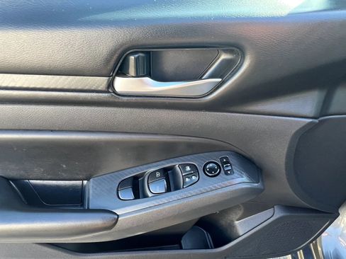 Used 2021 Nissan Altima 2.5 S w/ Driver Assist Package image 22