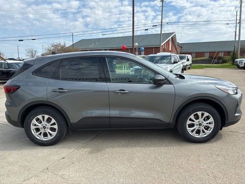 New 2026 Ford Escape Active w/ Tech Pack #1 AWD/4WD image 8