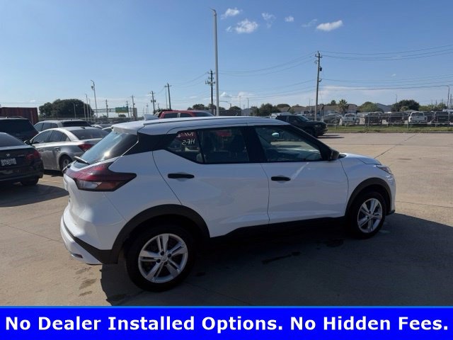Used 2024 Nissan Kicks S FWD image 2