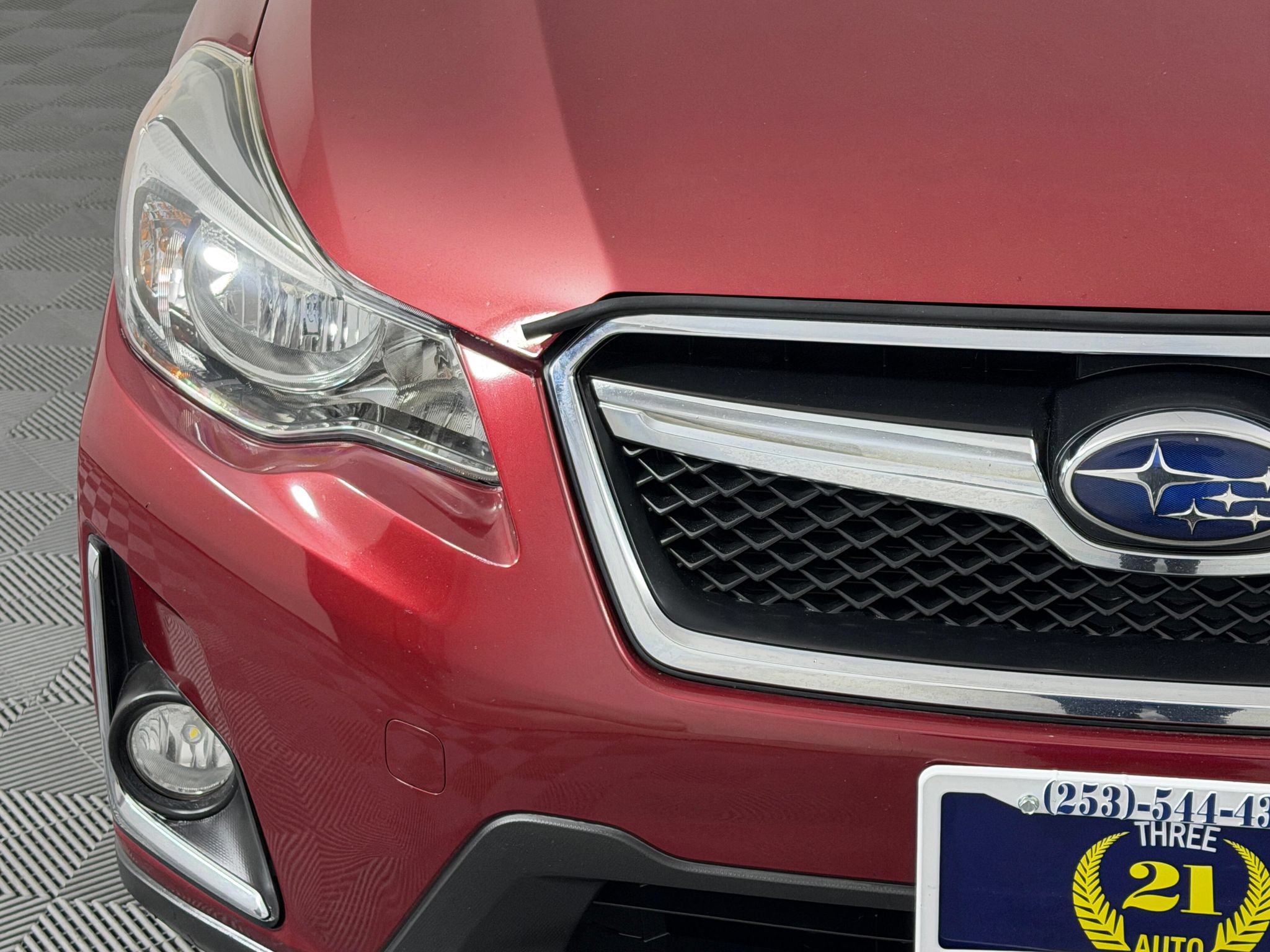 Used 2017 Subaru Crosstrek 2.0i Premium AWD/4WD image 4