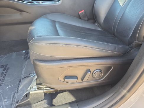 Used 2023 Kia Sorento S w/ Panoramic Sunroof Package AWD/4WD image 27