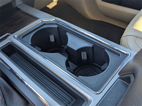 Certified 2020 Ford F150 Lariat image 18