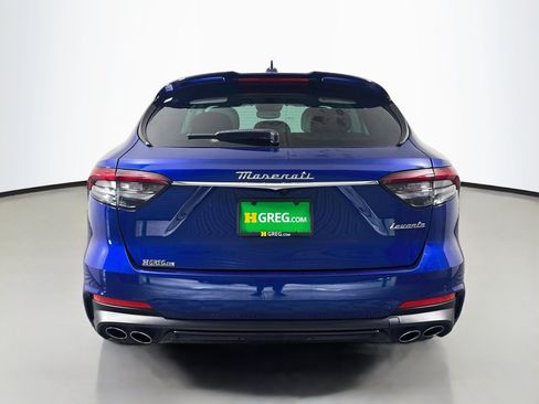 Used 2022 Maserati Levante GT AWD/4WD image 8