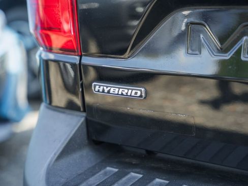 Used 2022 Ford Maverick Lariat w/ Lariat Luxury Package image 8