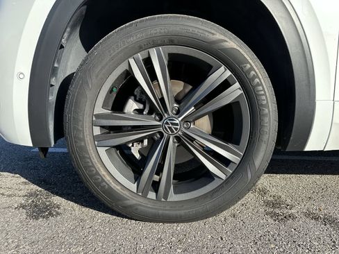 Used 2021 Volkswagen Atlas SEL Premium AWD/4WD image 14