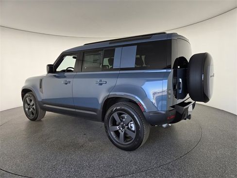 New 2026 Land Rover Defender 110 S image 16