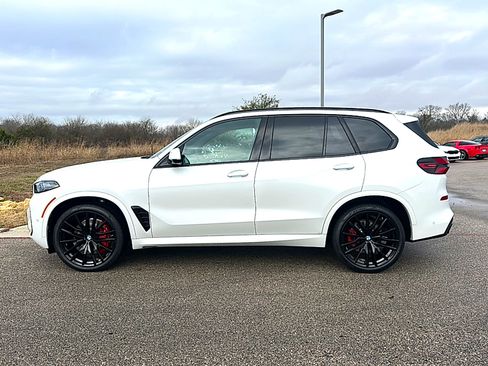 New 2026 BMW X5 xDrive40i w/ M Sport Package AWD/4WD image 5