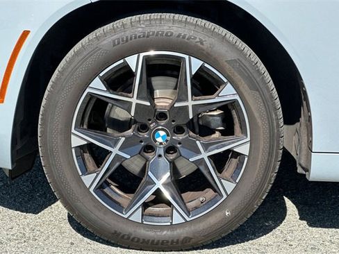 Used 2025 BMW X3 xDrive30i w/ Premium Package image 32