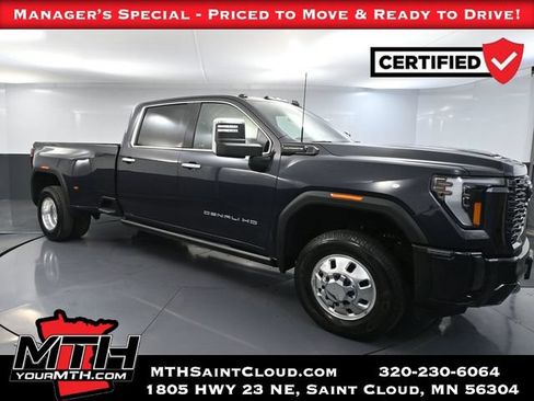 Used 2024 GMC Sierra 3500 Denali Ultimate AWD/4WD image 1