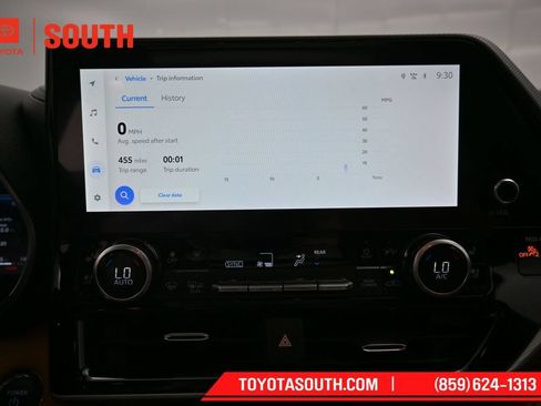 Used 2023 Toyota Highlander Platinum AWD/4WD image 17