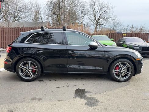 Used 2018 Audi SQ5 Premium Plus w/ S Sport Package image 4