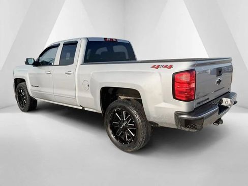Used 2018 Chevrolet Silverado 1500 LT image 5