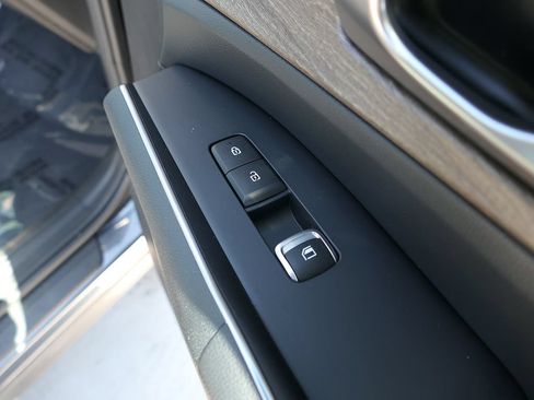 Used 2023 Kia Sorento EX w/ Panoramic Sunroof Package FWD image 27