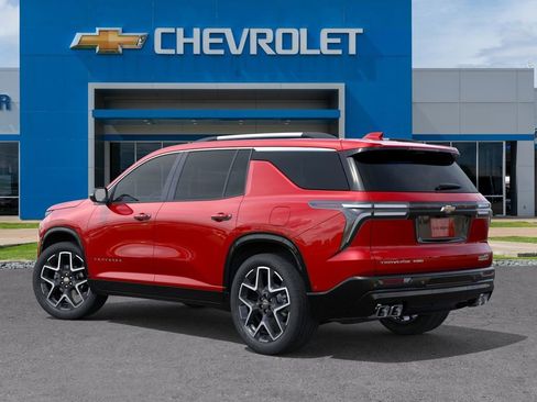 New 2026 Chevrolet Traverse High Country w/ LPO, Cargo Package AWD/4WD image 3