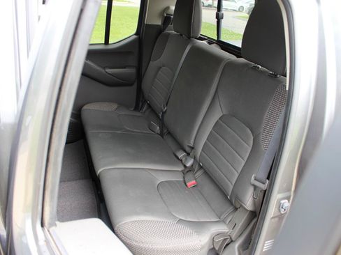 Used 2019 Nissan Frontier PRO-4X AWD/4WD image 31