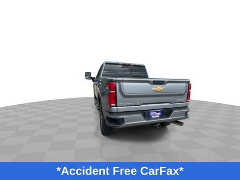 Used 2024 Chevrolet Silverado 2500 High Country w/ Technology Package AWD/4WD image 8