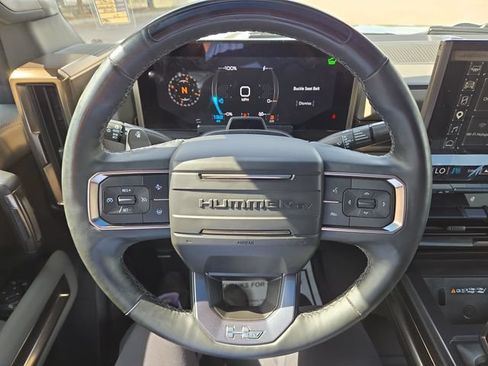 Used 2024 GMC Hummer EV 3X AWD/4WD image 17