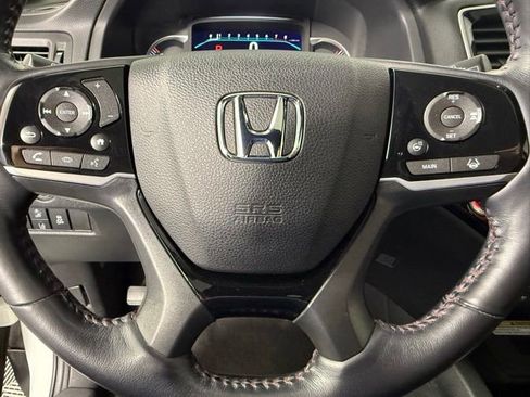 Used 2021 Honda Pilot Black Edition image 17
