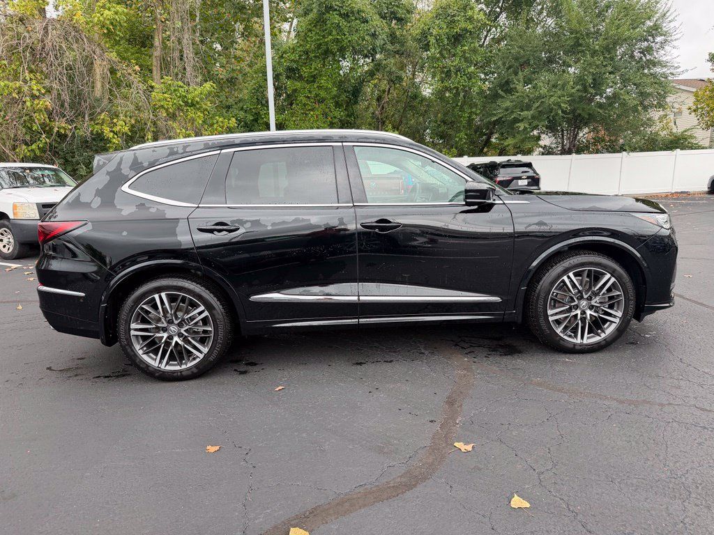 Used 2025 Acura MDX w/ Advance Package AWD/4WD image 5
