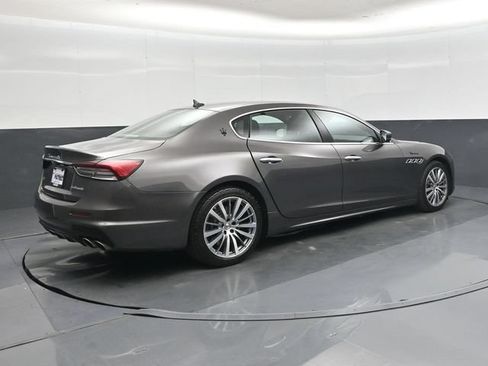 Used 2022 Maserati Quattroporte Modena Q4 AWD/4WD image 22