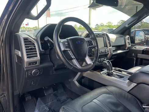 Used 2015 Ford F150 Platinum w/ Equipment Group 701A Luxury AWD/4WD image 13