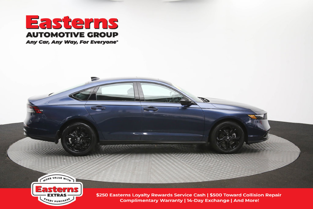 Used 2025 Honda Accord SE image 46