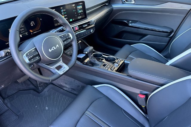 New 2026 Kia K5 GT-Line w/ GT-Line Premium Package FWD image 11