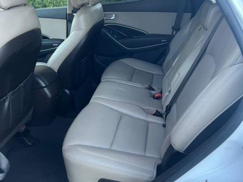 Used 2013 Hyundai Santa Fe Sport image 16