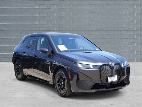 Used 2026 BMW iX xDrive45 AWD/4WD image 1