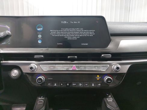 New 2025 Kia Telluride S image 22