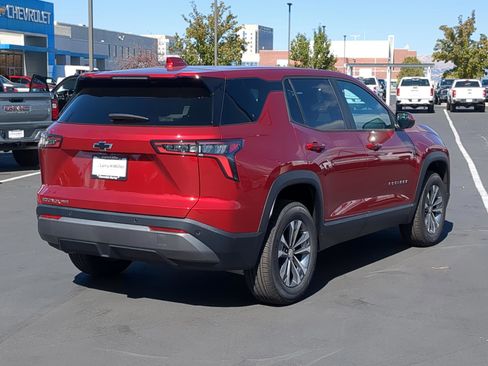 New 2026 Chevrolet Equinox LT w/ Convenience Package II image 5