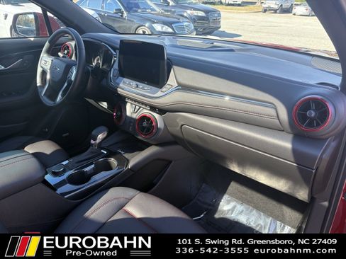 Used 2025 Chevrolet Blazer RS w/ Driver Confidence II Package image 15