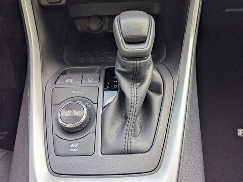 New 2025 Toyota RAV4 LE image 16