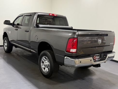 Used 2017 RAM 3500 Tradesman w/ Chrome Appearance Group AWD/4WD image 7