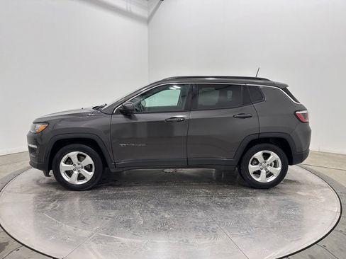 Certified 2019 Jeep Compass Latitude image 4
